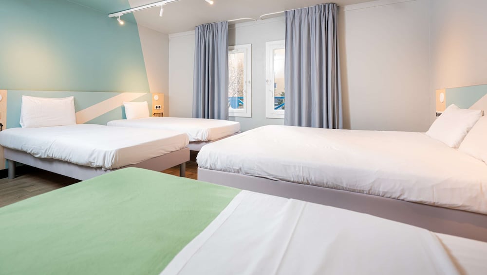 Фото Ibis Budget Lyon Caluire Cite Internationale