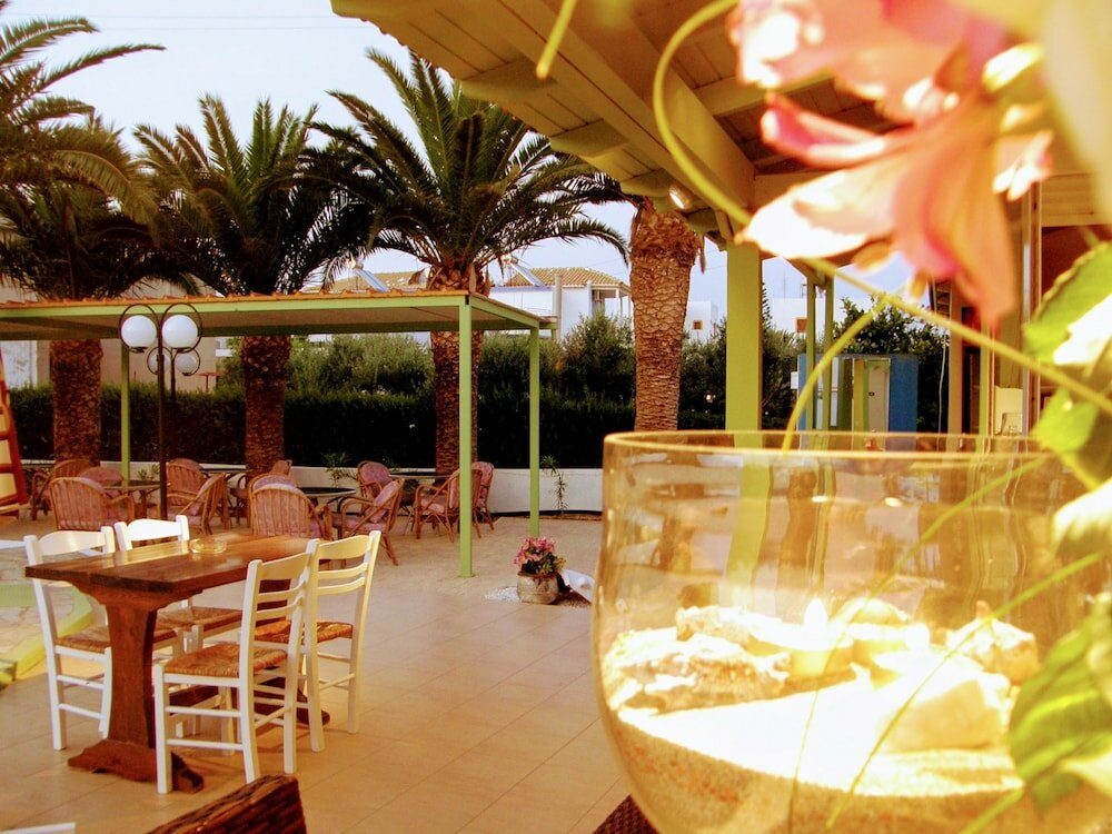 Фото Ambrosia Hotel