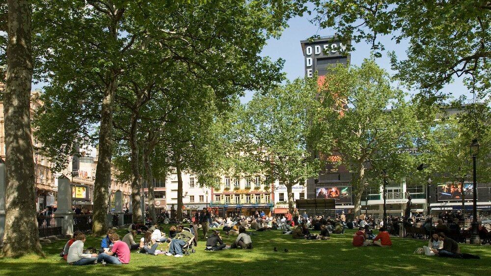 Фото Victory House Leicester Square