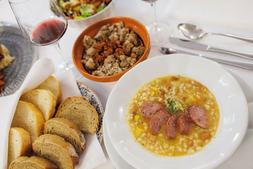 Фото Pri Žabarju Bed & Breakfast Ljubljana