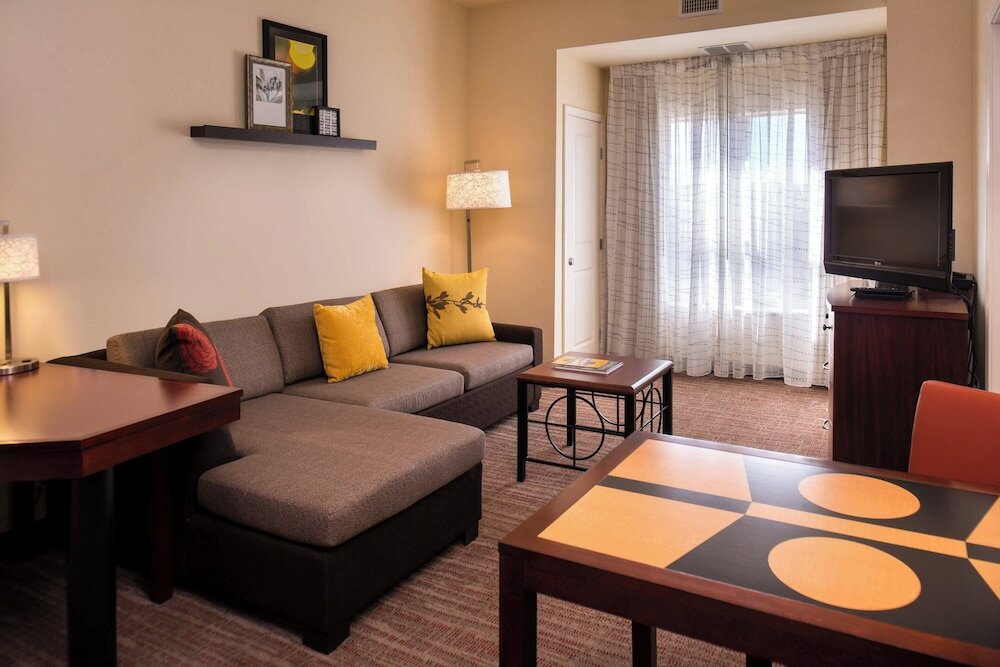 Фото Residence Inn by Marriott Albuquerque Airport