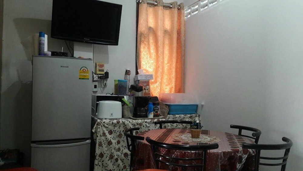 Фото Danee Hostel