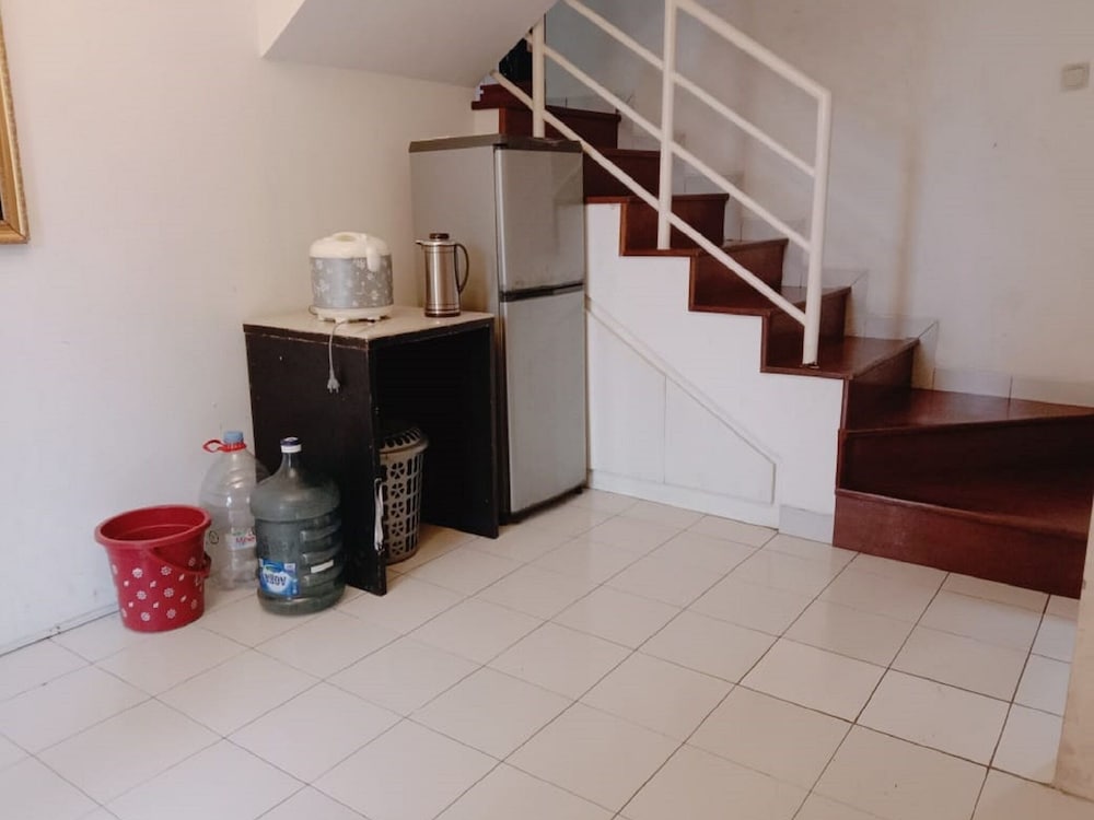 Фото Villa Kota Bunga Allamanda