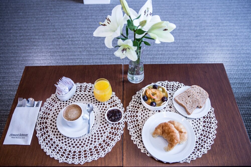 Фото Howard Johnson Plaza Buenos Aires