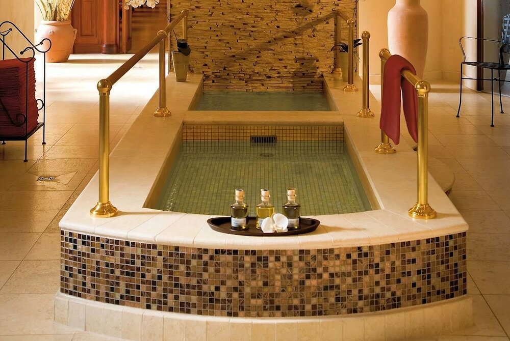 Фото Yachthafenresidenz Hohe Düne