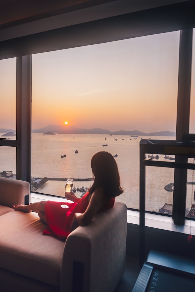 Фото W Hong Kong