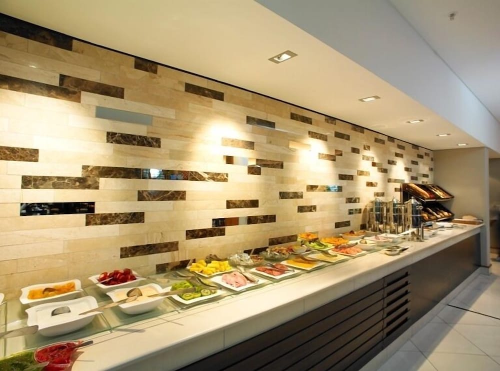 Фото Southern Sun Waterfront Cape Town