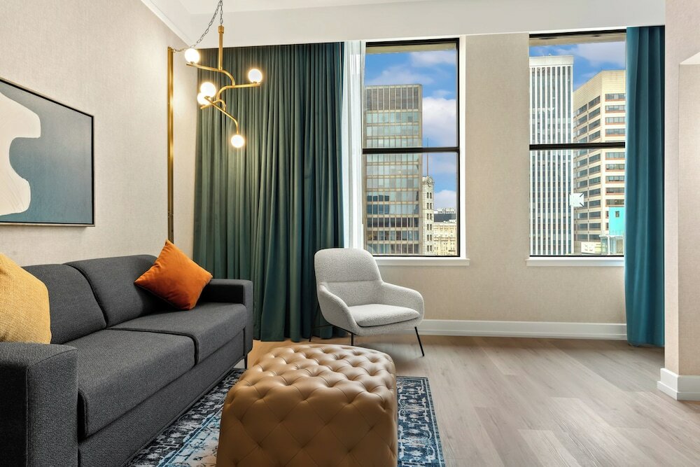 Фото Kimpton Hotel Monaco Baltimore Inner Harbor, an Ihg Hotel