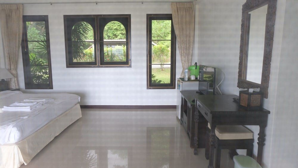 Фото Khaolak Hillside Villa