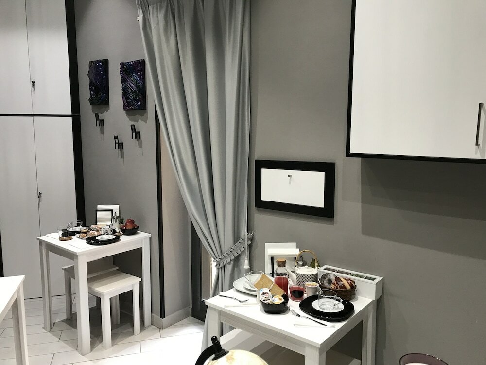 Фото Parthenope Rooms