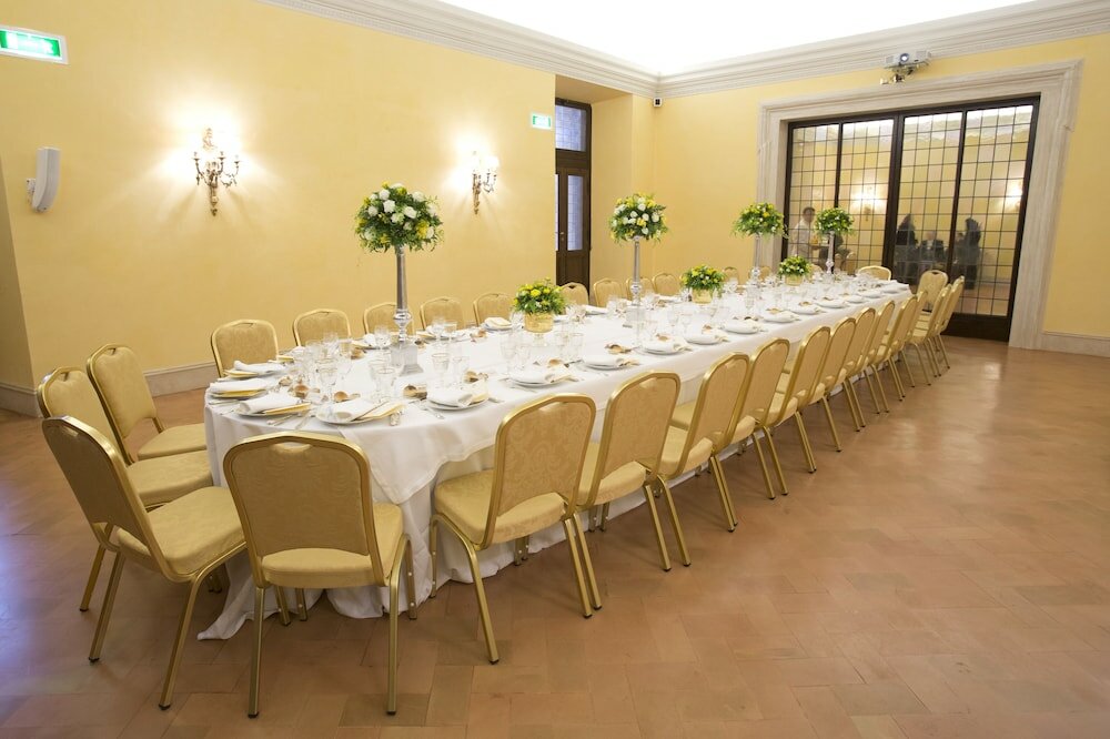 Фото Palazzo Cardinal Cesi