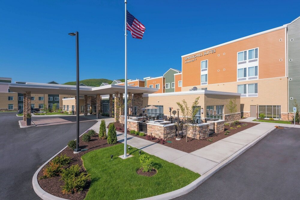 Фото SpringHill Suites by Marriott Fishkill