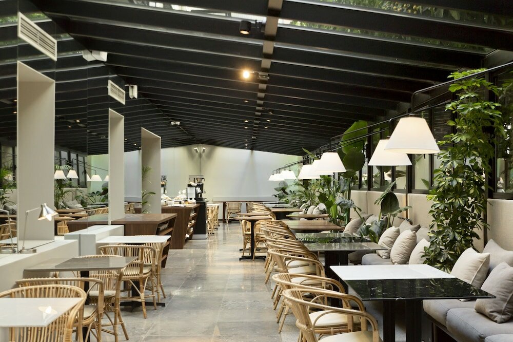 Фото Icon Embassy