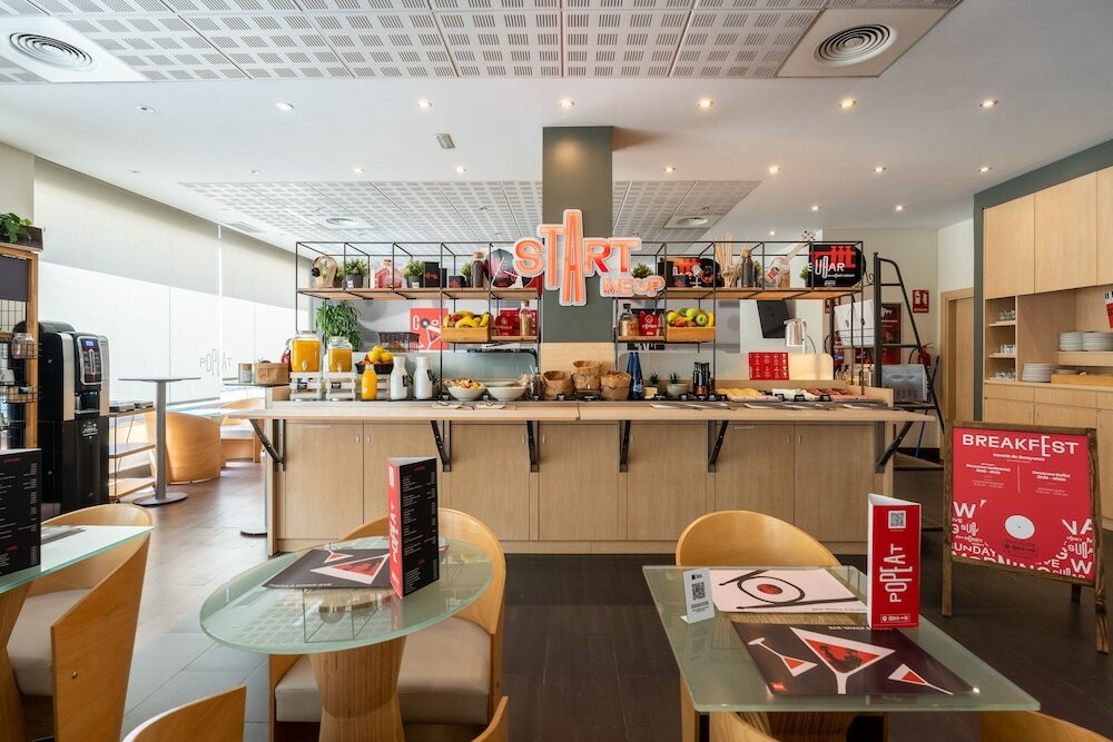 Фото Hotel ibis Madrid Alcobendas