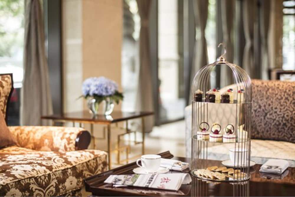 Фото Hangzhou West Lake Xinqiao Hotel