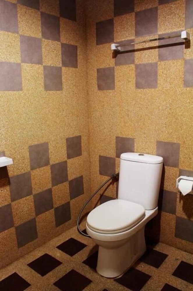 Фото Pornkasem House