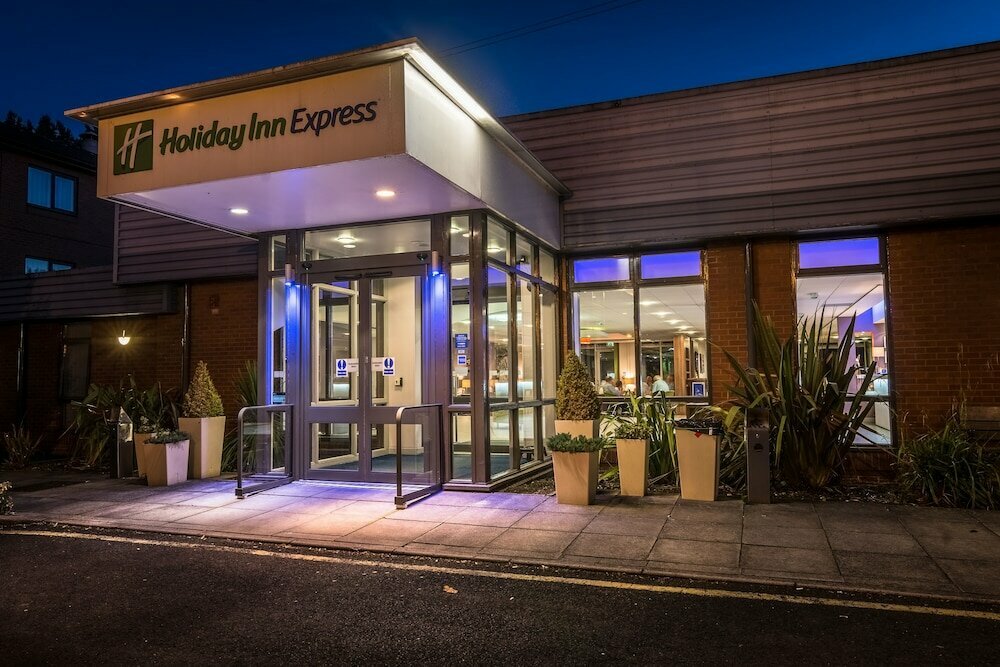 Hotel Holiday Inn Express Preston - South, England, photo