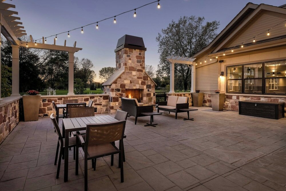 Фото Residence Inn by Marriott Milwaukee Brookfield