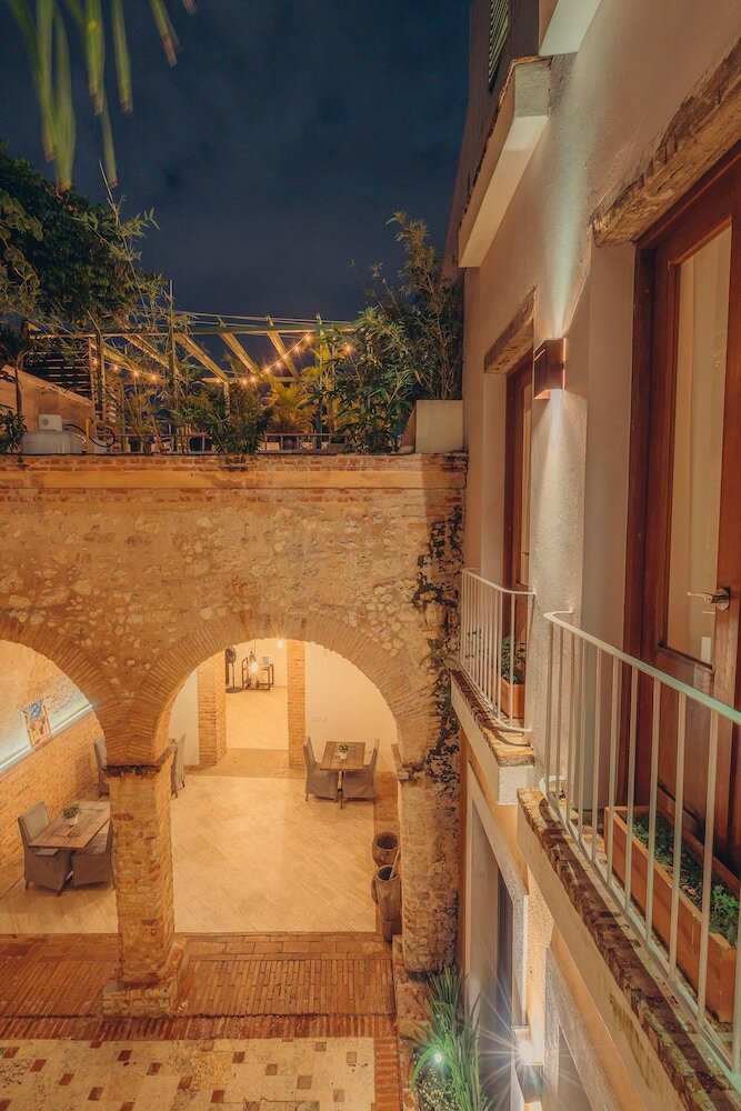 Фото Luca Hotel by The Oxo House