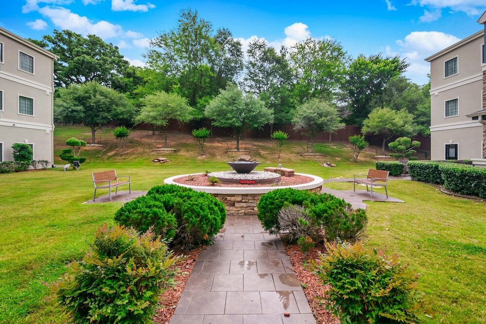 Фото Staybridge Suites University Area, an Ihg Hotel