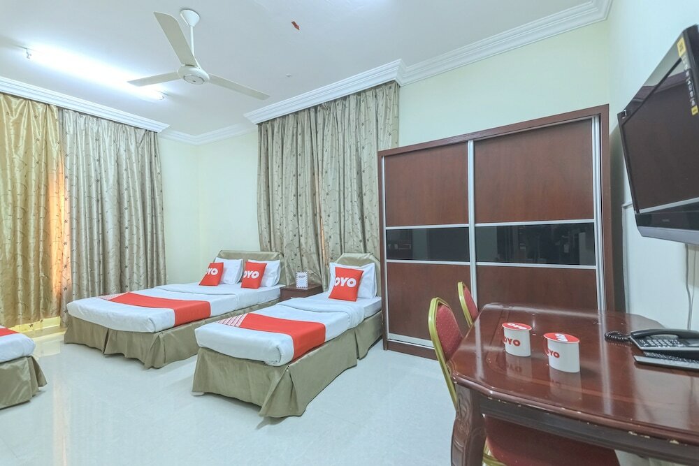 Фото Oyo 111 Al Thabit Hotel