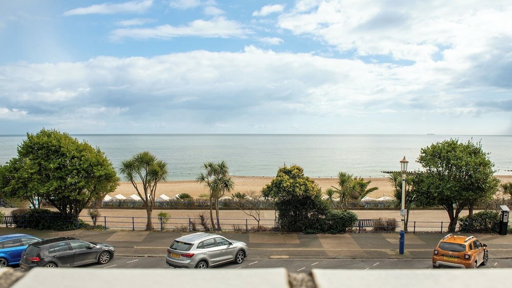 Фото The View Hotel