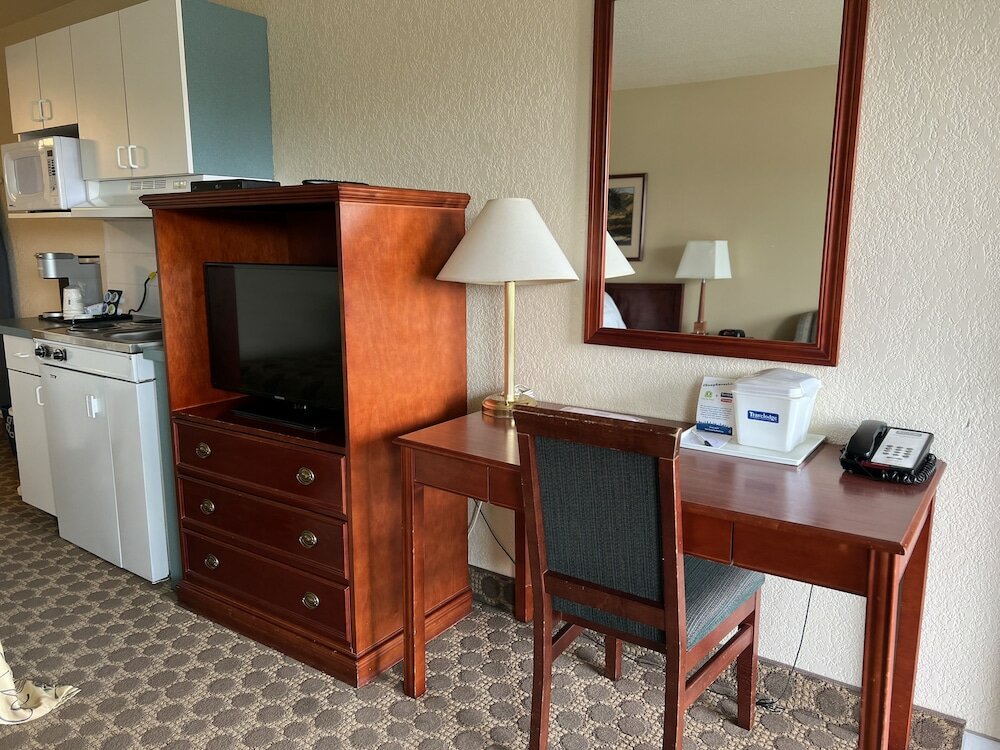 Фото Travelodge by Wyndham Drumheller