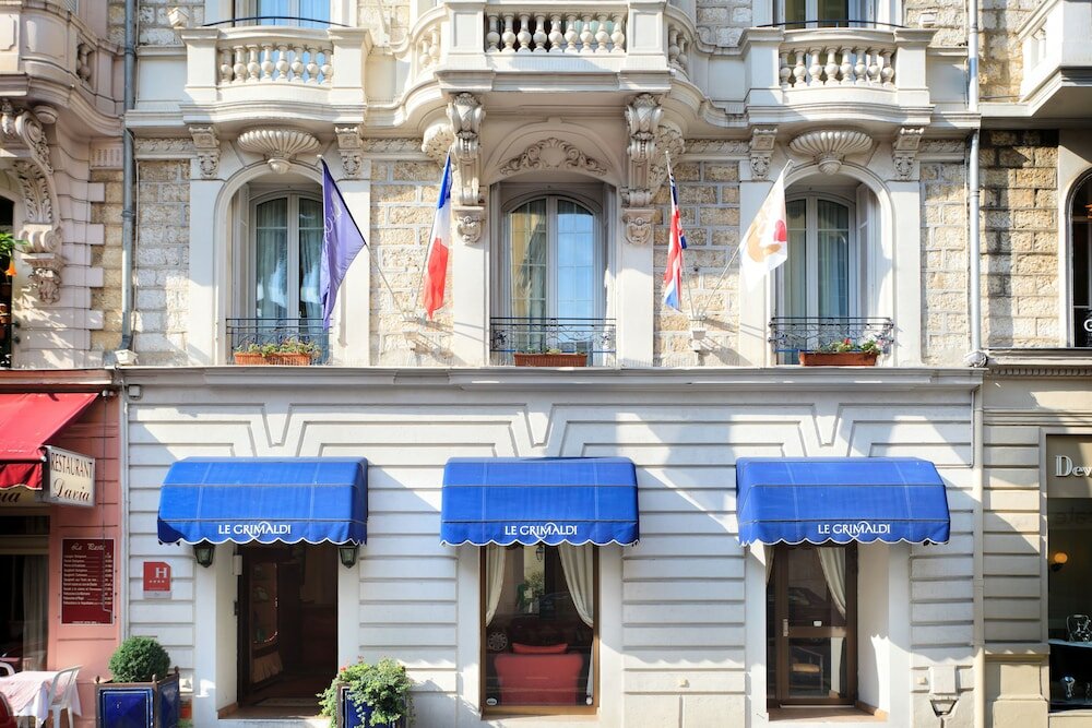 Фото Hôtel Le Grimaldi