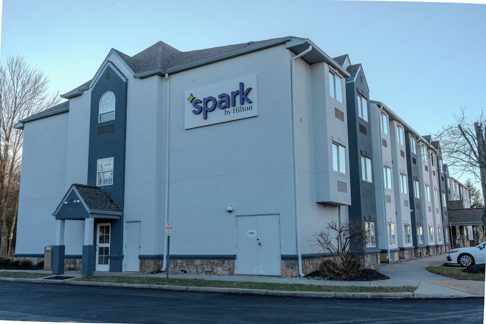 Фото Comfort Inn & Suites Airport Dulles - Gateway