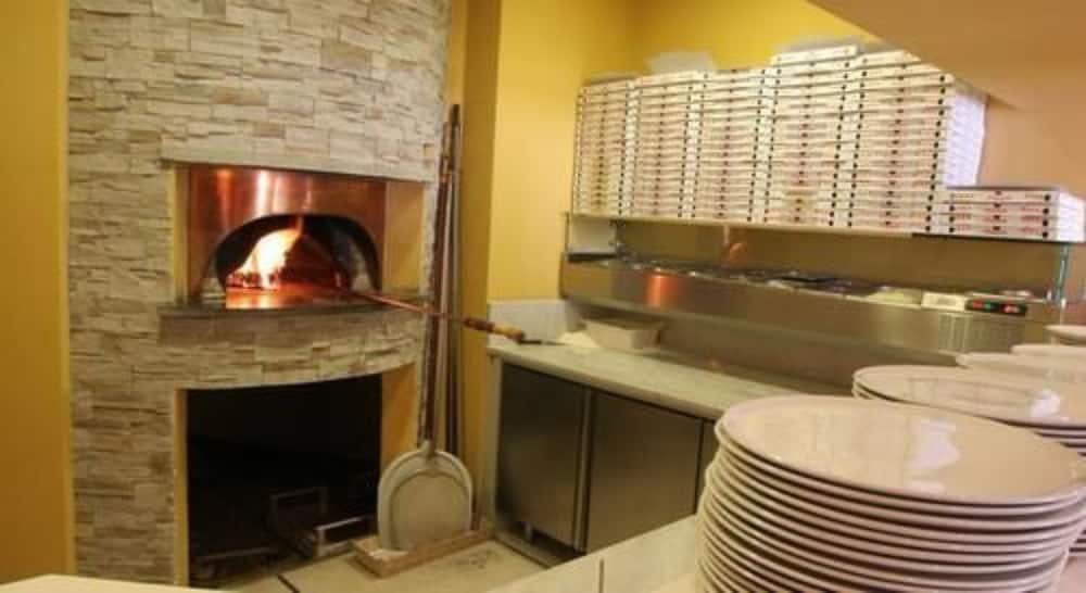 Фото Hotel Bernina by Saint Jane