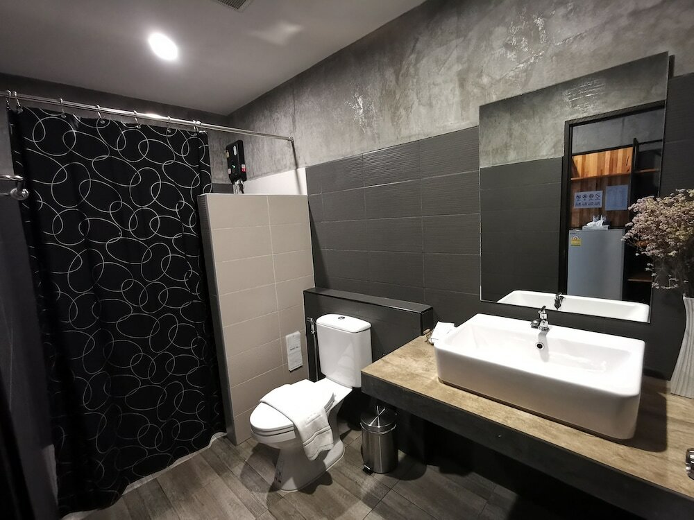 Фото Norn Nee Nor Hostel&Cafe