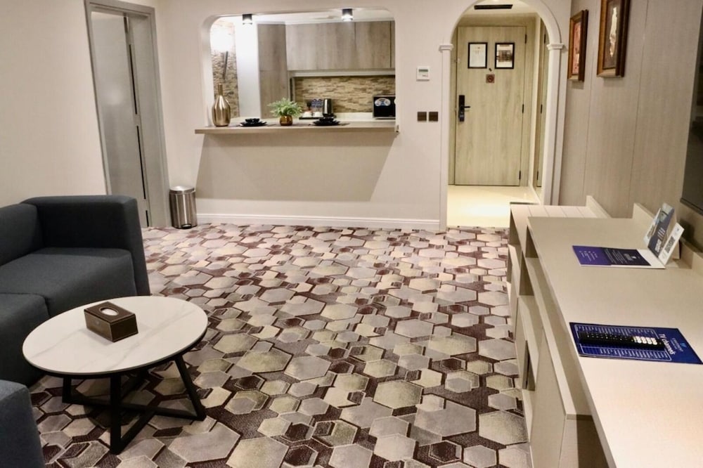 Фото Continent Hotel Al Waha Riyadh