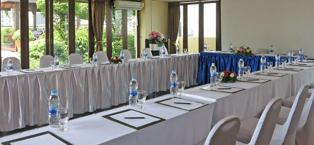 Фото The Grand Sathorn