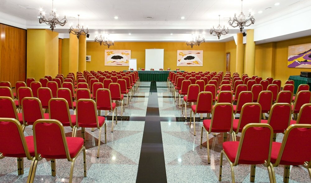 Фото Ilunion Les Corts SPA Barcelona