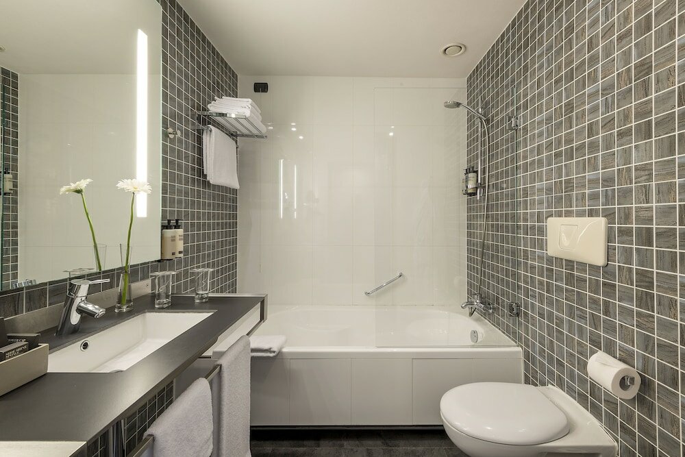 Фото H10 Roma Città