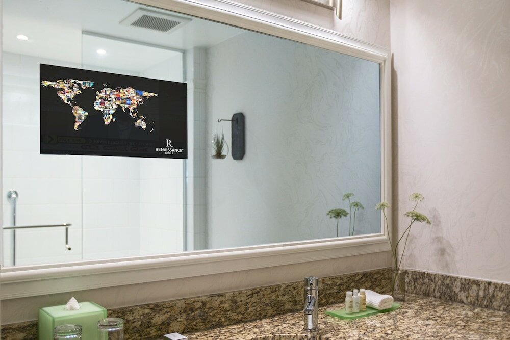 Фото Renaissance Raleigh North Hills Hotel