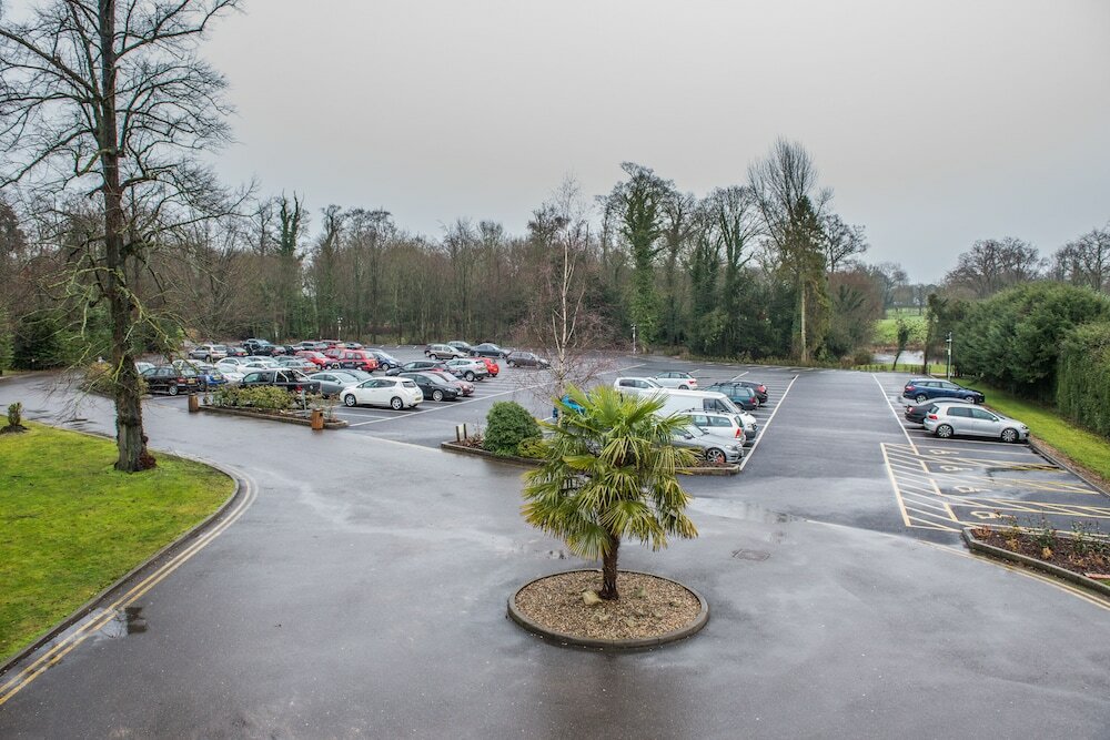 Фото Manor of Groves