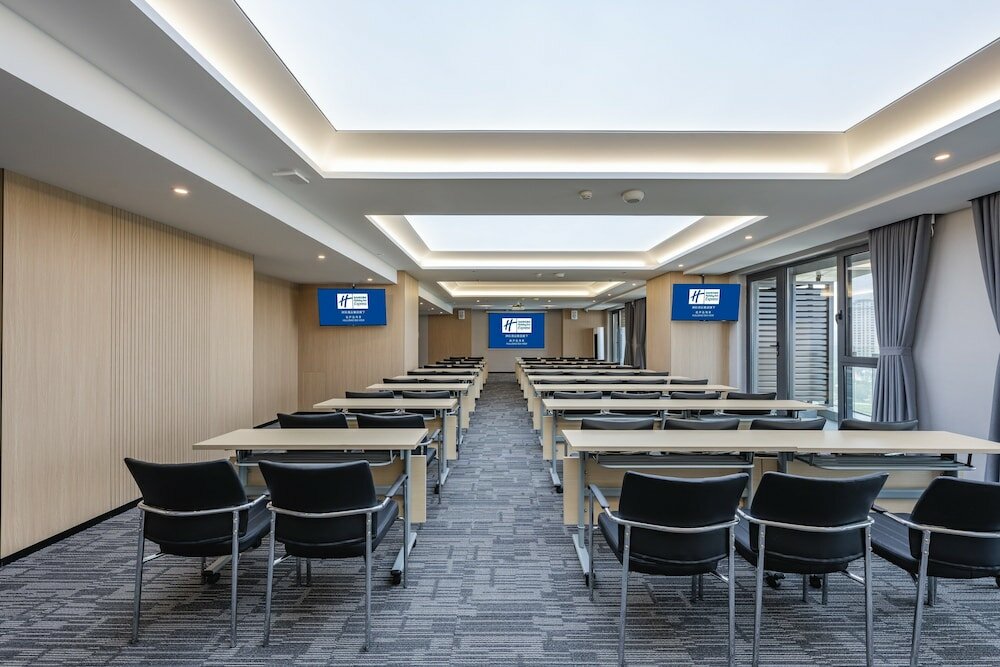 Фото Holiday Inn Express Huludao Seaview