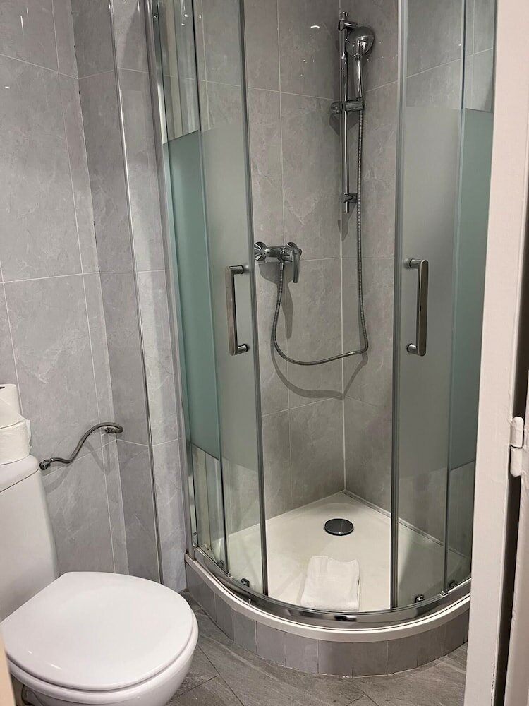 Фото Hipotel Paris Voltaire Bastille