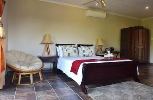 Внешний вид отеля Foreva Wild в Городской метрополитенской муниципалитете Тшване, фото 3