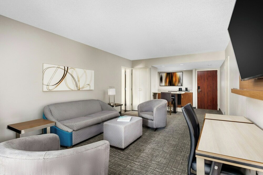 Фото Courtyard by Marriott Fort Lauderdale North/Cypress Creek