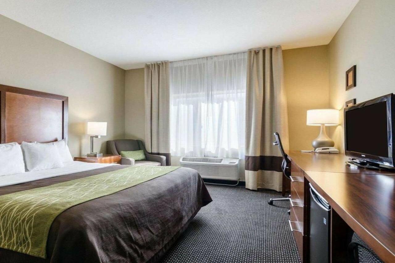 Фото Comfort Inn Garden City