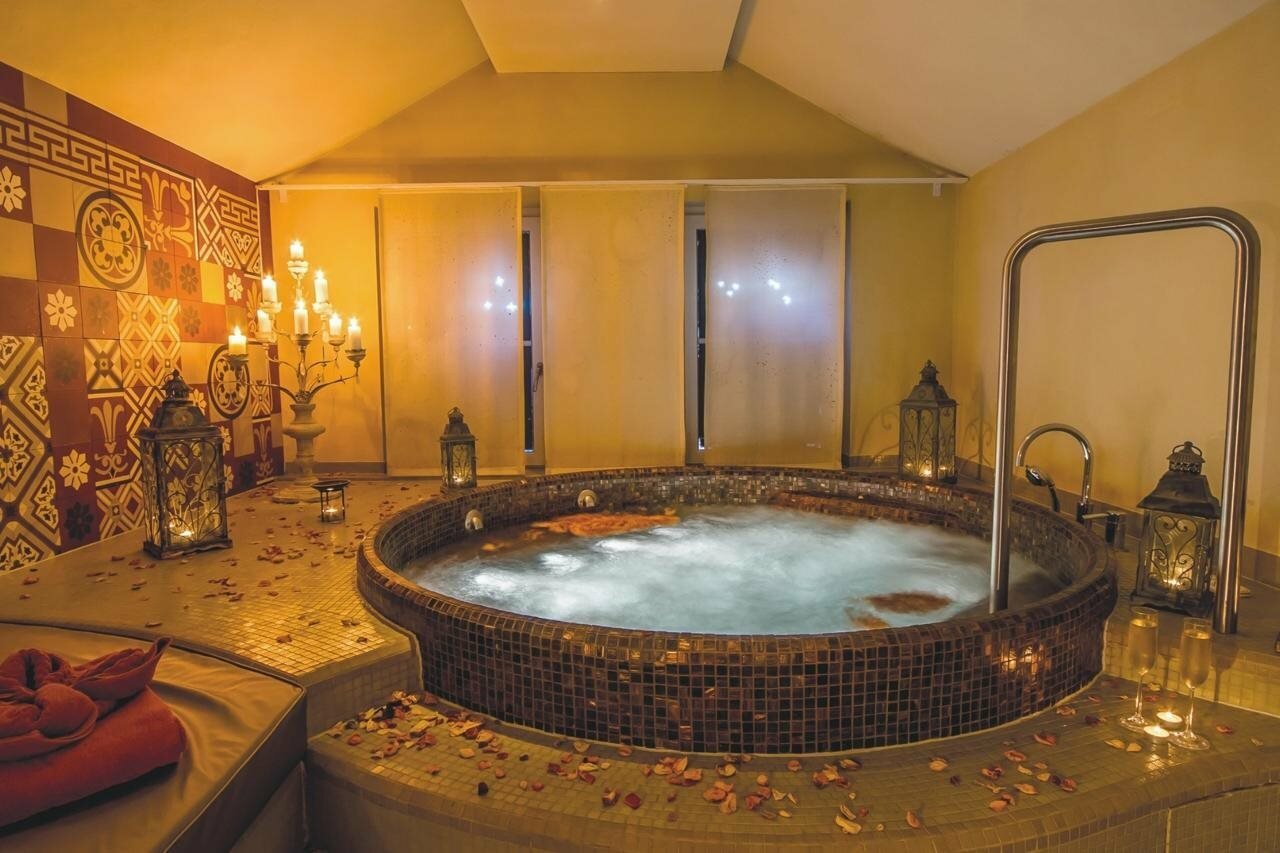 Фото Romantik Hotel Schweizerhof