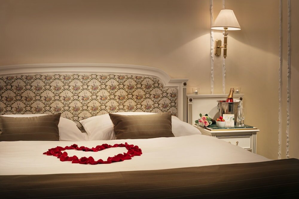 Фото Ambassador Zlatá husa