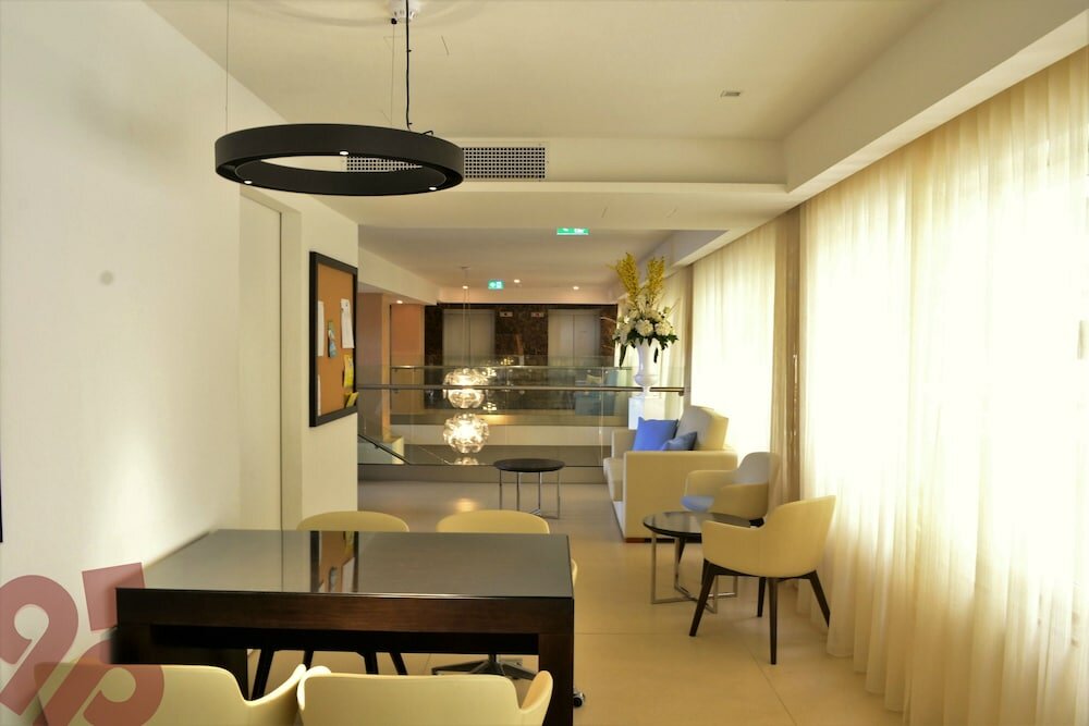 Фото Qawra Palace Resort & SPA