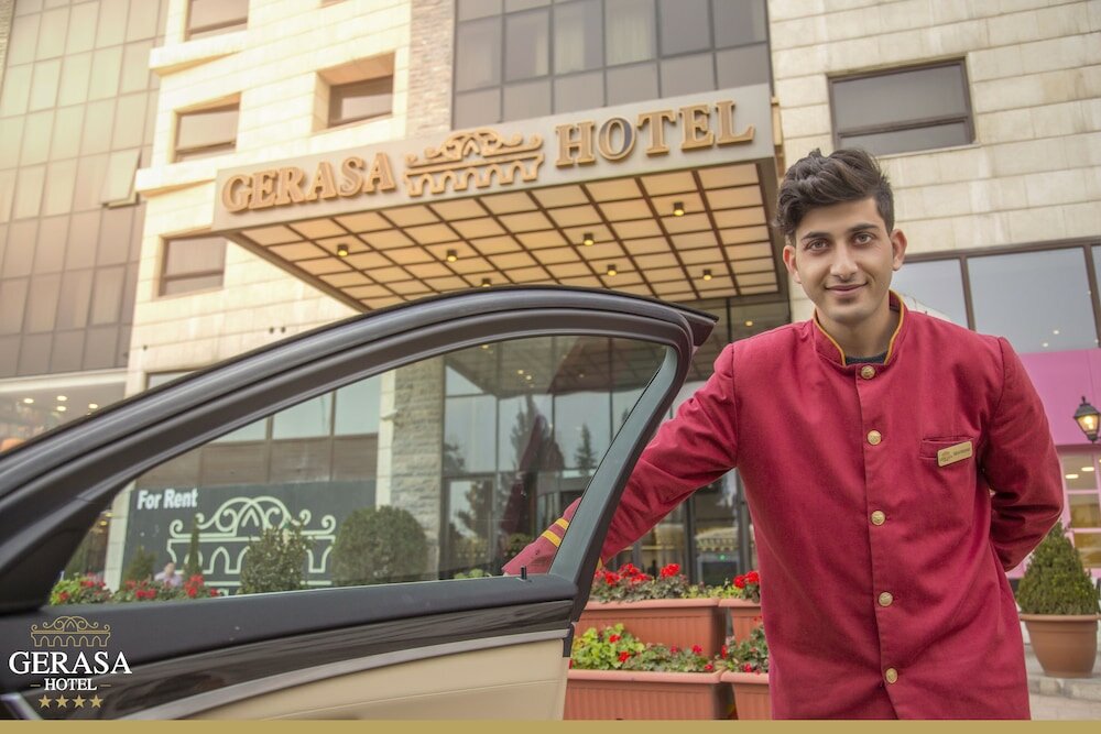 Фото Gerasa Hotel