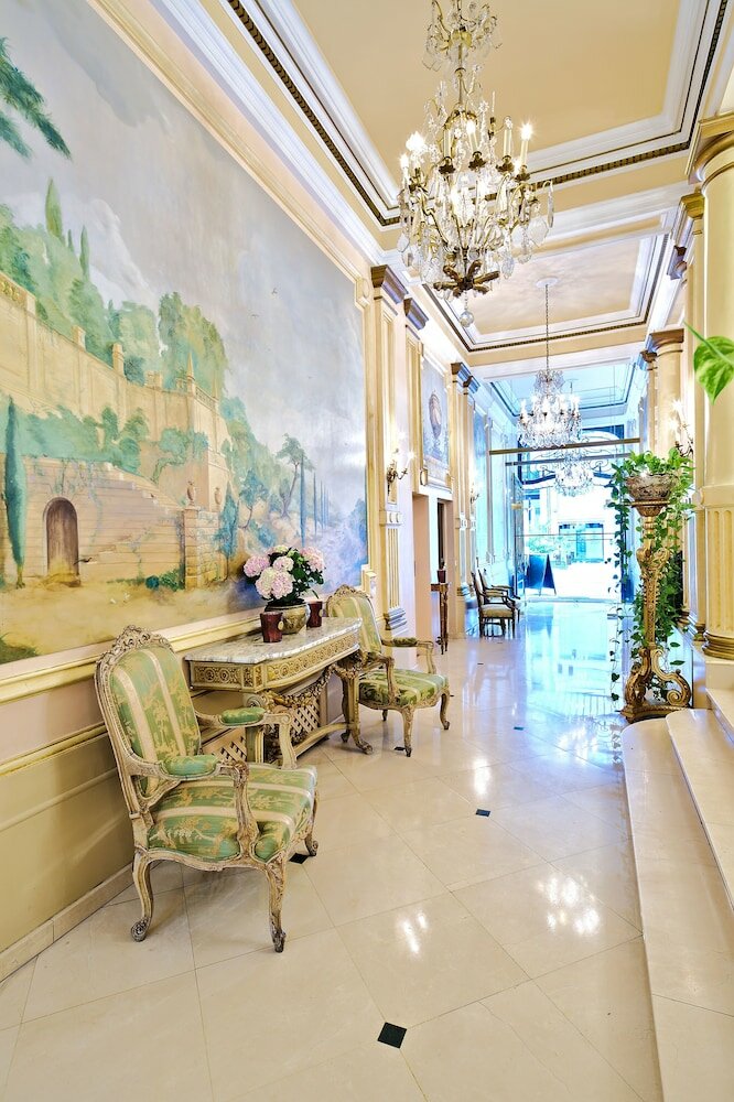 Фото Hotel Manos Premier