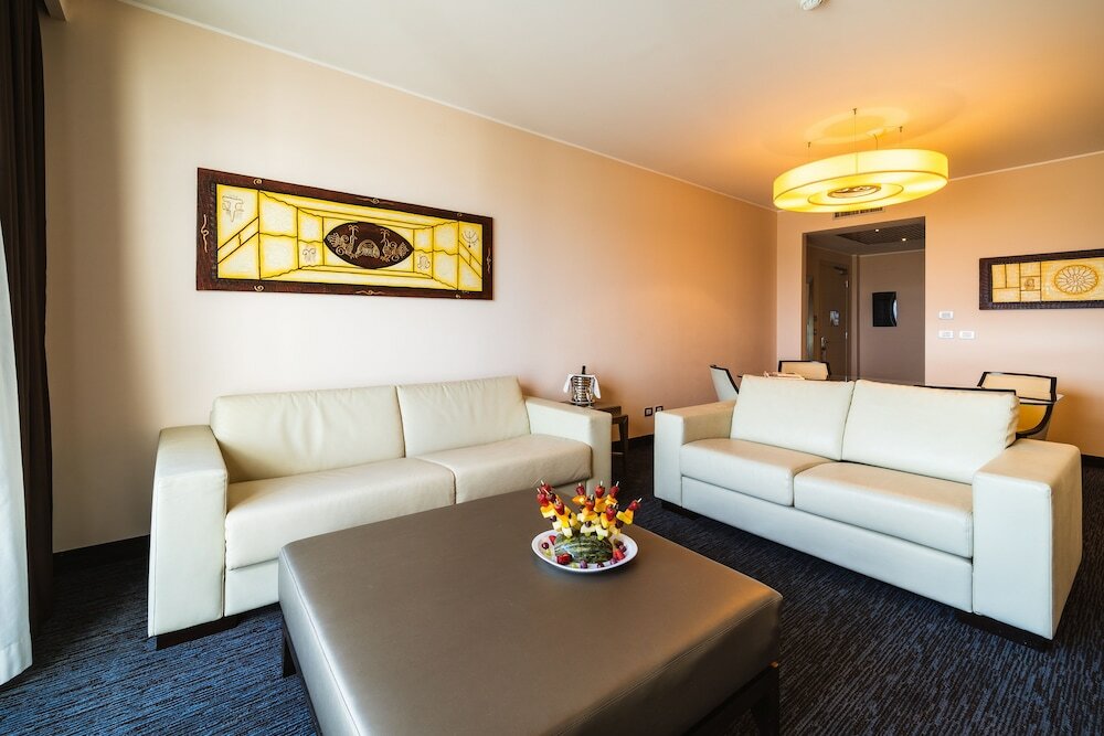 Фото DoubleTree by Hilton Hotel Olbia - Sardinia