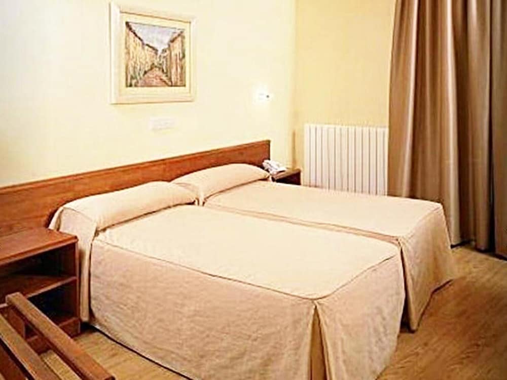 Фото Hotel Ele Acueducto