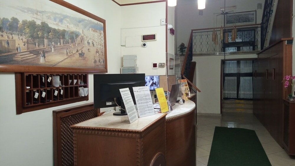 Фото Hotel Tourist